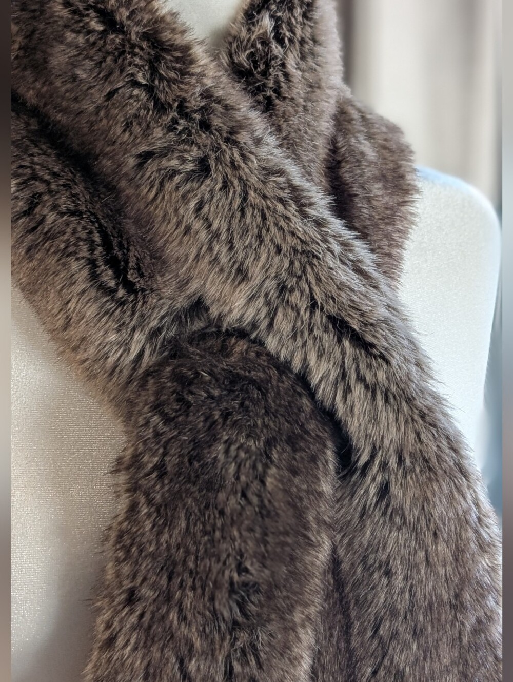 Restoration Hardware Faux Fur Scarf - Quiet Luxury Rustic Elegance Fall 26 - Picture 4 of 4